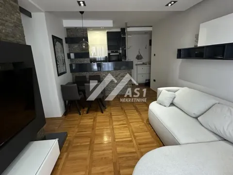 Izdavanje, trosoban stan, 56m², Grbavica, Novi Sad Sve Podlokacije - image 3