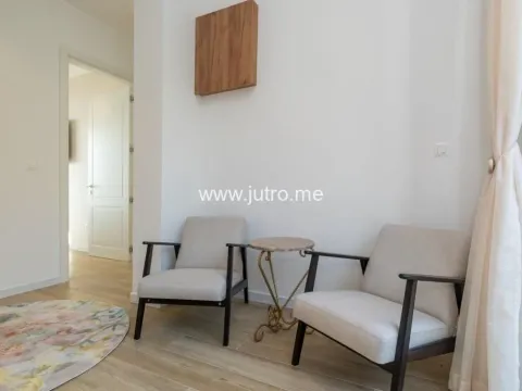 Prodaja, kuća, 217m², Rijeka Reževići, Budva - image 5