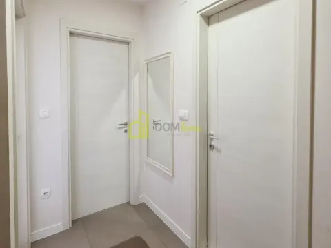 Izdavanje, jednosoban stan, 42m², Tuški Put, Podgorica - image 6