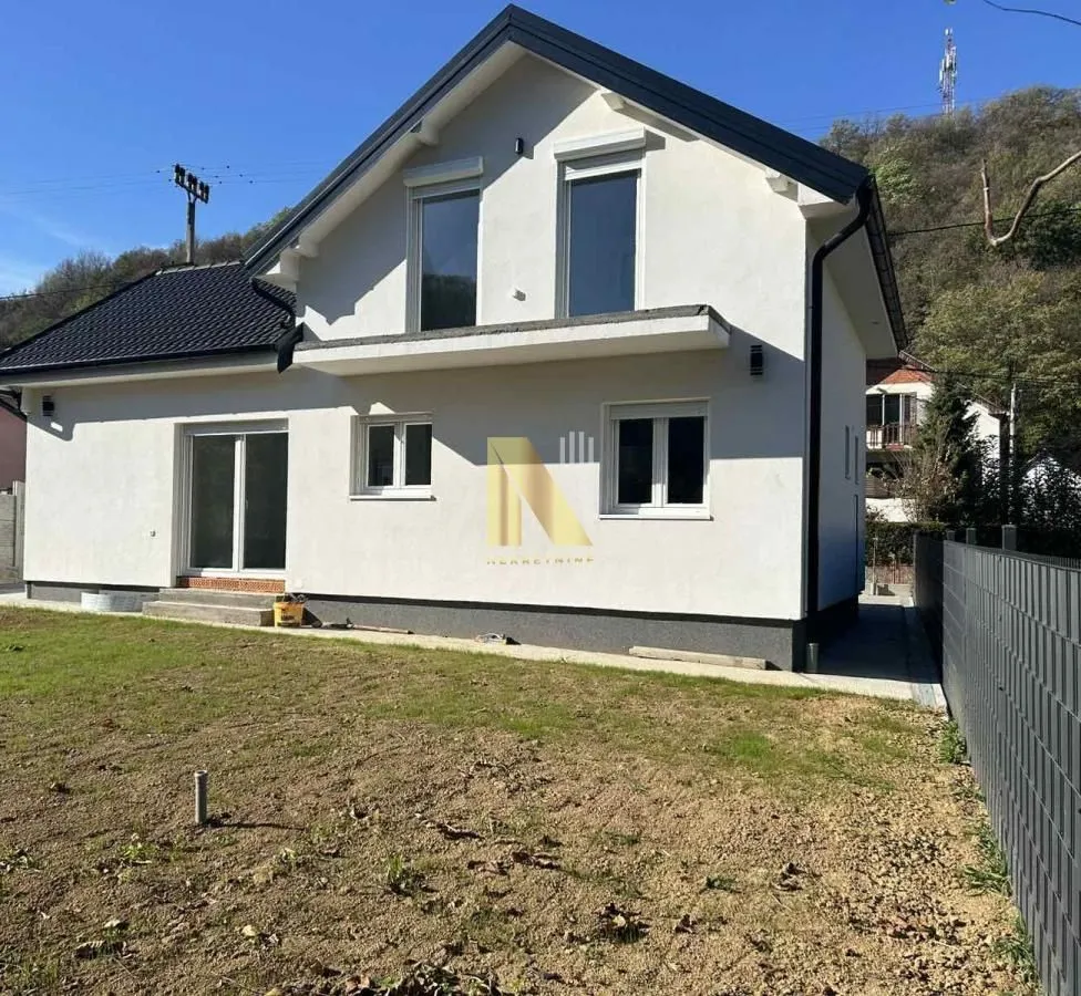 Prodaja, kuća, 125m², Ledinci, Petrovaradin