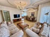 Rent, three bedroom apartment, 100m², City Kvart, Podgorica - image 4