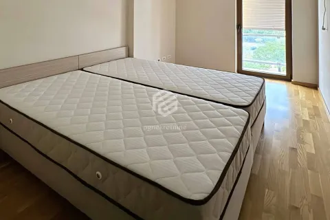 Izdavanje, trosoban stan, 95m², Preko Morače, Podgorica - image 6