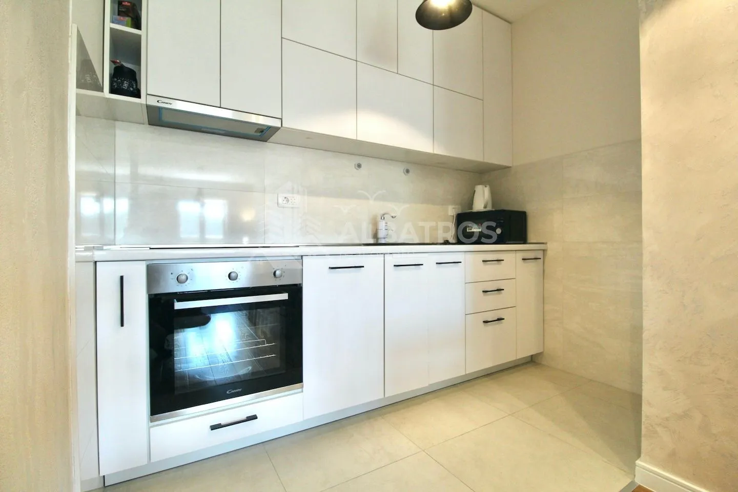 Daily-rent, one bedroom apartment, 51m², Centar, Bar