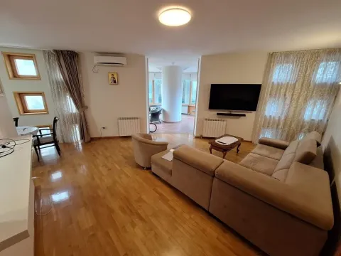 Prodaja, stan, 171m², Čukarica, Beograd - image 2