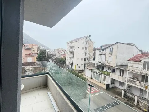 Sale, two bedroom apartment, 58m², Podkošljun, Budva - image 14