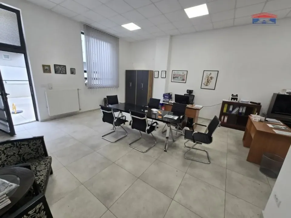 Rent, office space, 86m², Centar, Novi Sad