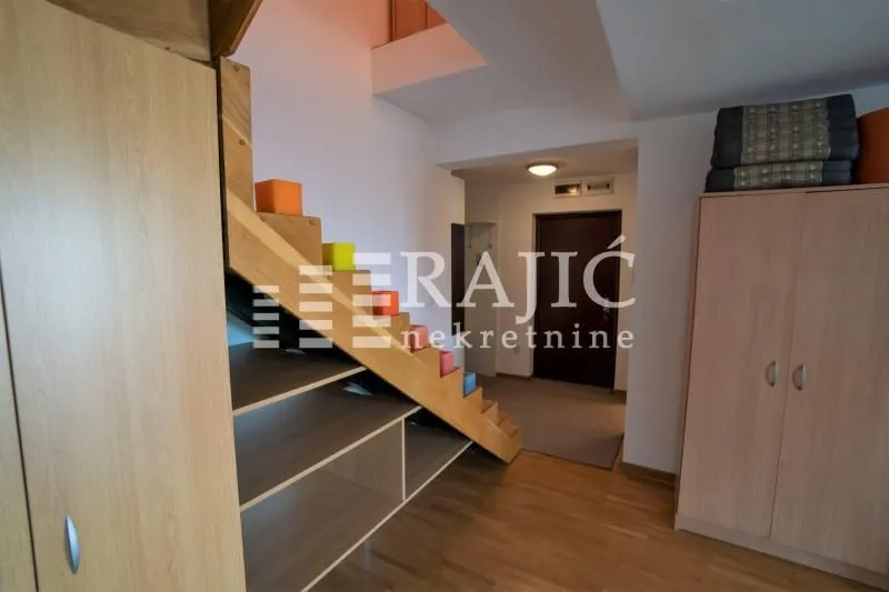 Rent, three bedroom apartment, 110m², Vukov Spomenik, Zvezdara Sve Podlokacije