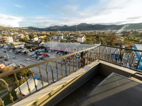 Rent, two bedroom apartment, 70m², Bar, Crna Gora - image 10