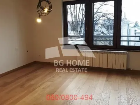 Prodaja, četvorosoban stan, 144m², Vračar Hram, Vračar Sve Podlokacije - image 9