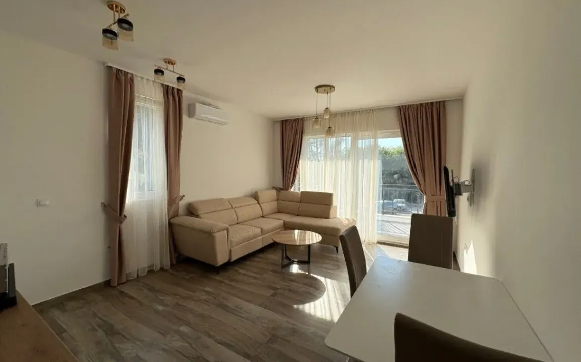 Izdavanje, jednosoban stan, 29m², Gradiošnica, Tivat