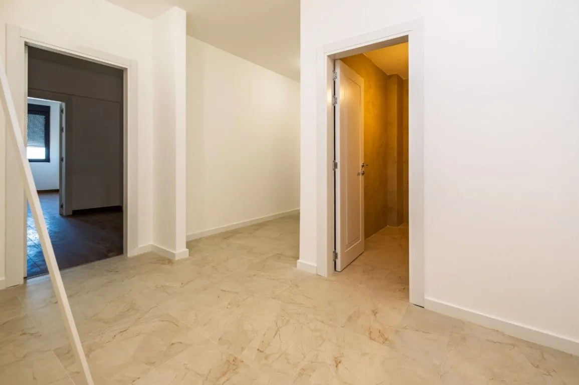 Rent, apartment, 129m², Tološka šuma, Podgorica