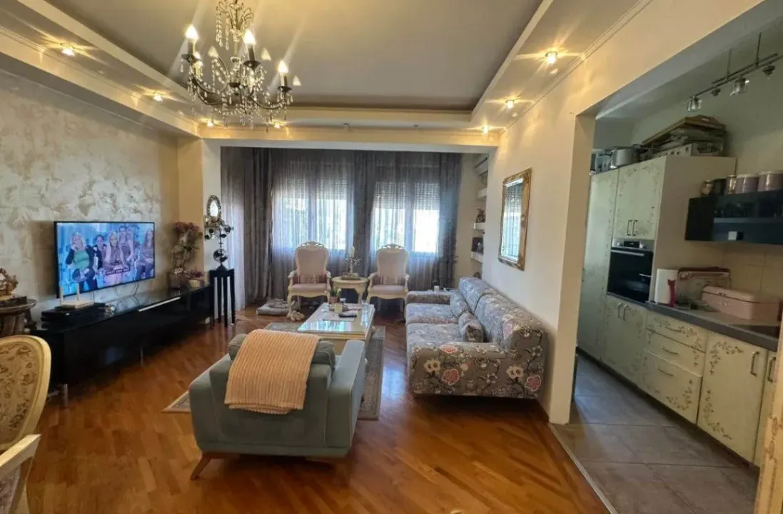 Prodaja, dvosoban stan, 86m², Stari Aerodrom, Podgorica