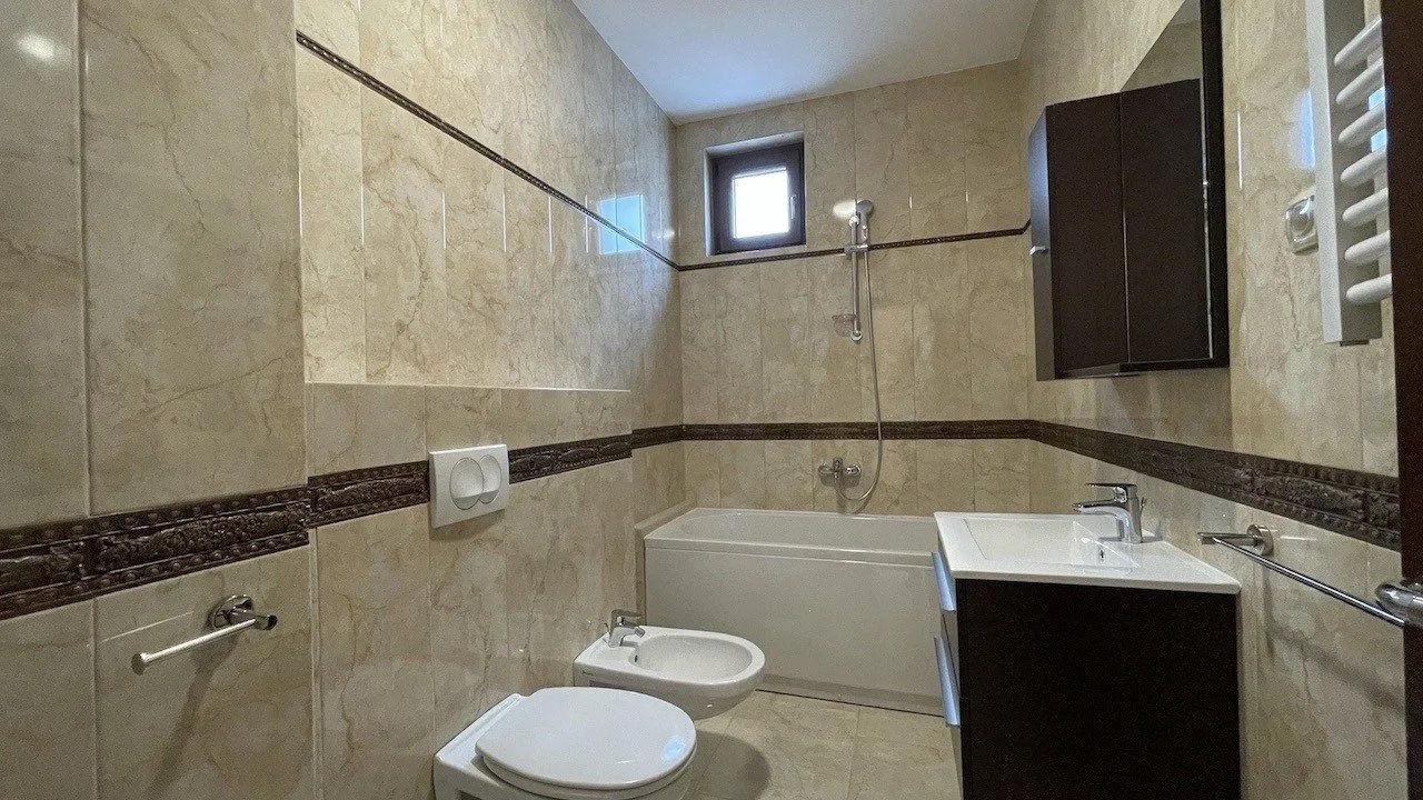 Prodaja, dvosoban stan, 99m², Kamenovo, Budva