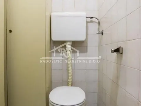 Izdavanje, poslovni prostor, 22m², Banovo Brdo, Beograd - image 4