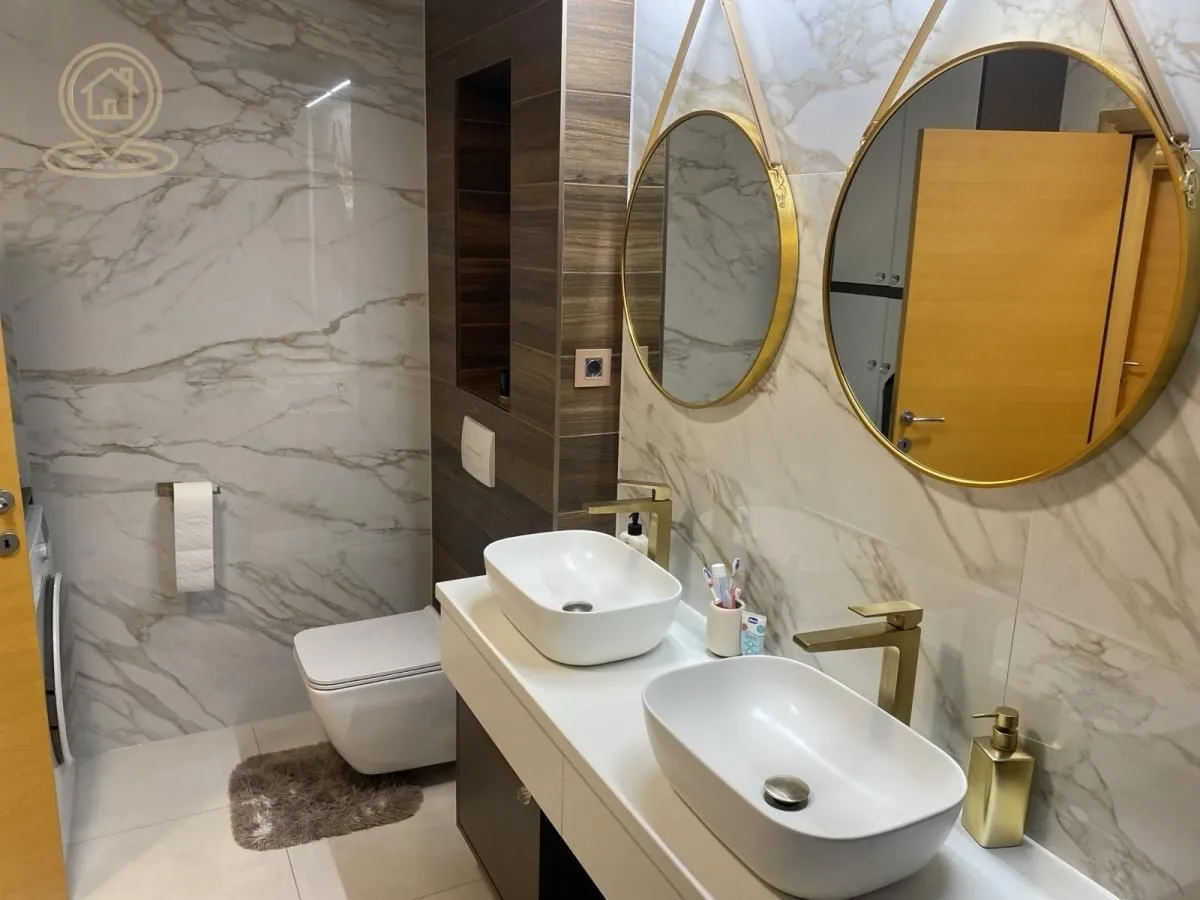 Sale, three bedroom apartment, 99m², Stari grad, Novi Sad