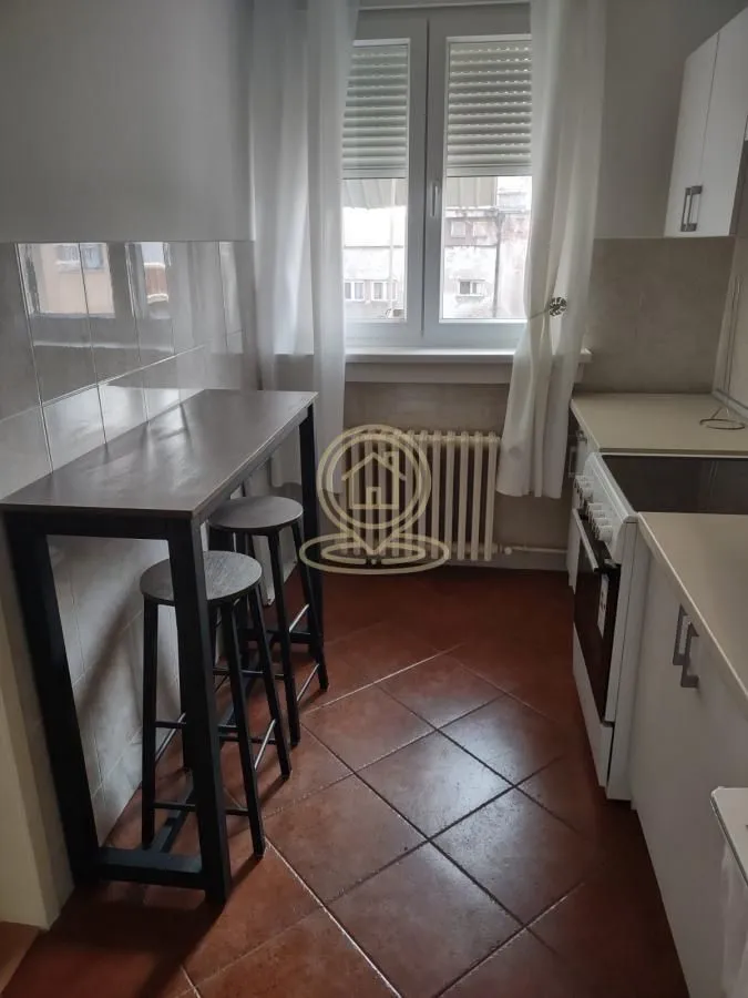 Prodaja, trosoban stan, 83m², Medijana, Niš