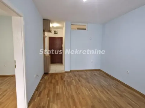 Izdavanje, jednosoban stan, 33m², Centar, Novi Sad - image 4