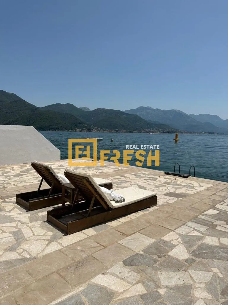 Prodaja, kuća, 126m², Herceg Novi, Crna Gora