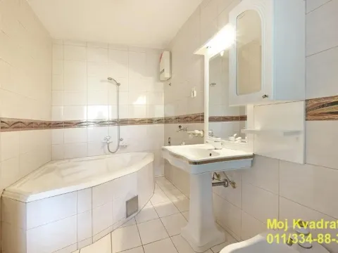 Prodaja, kuća, 250m², Brace Jerković, Voždovac Sve Podlokacije - image 10