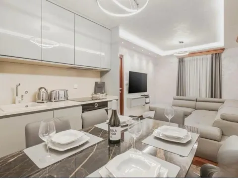 Sale, one bedroom apartment, 40m², Stari Grad Kotor, Kotor