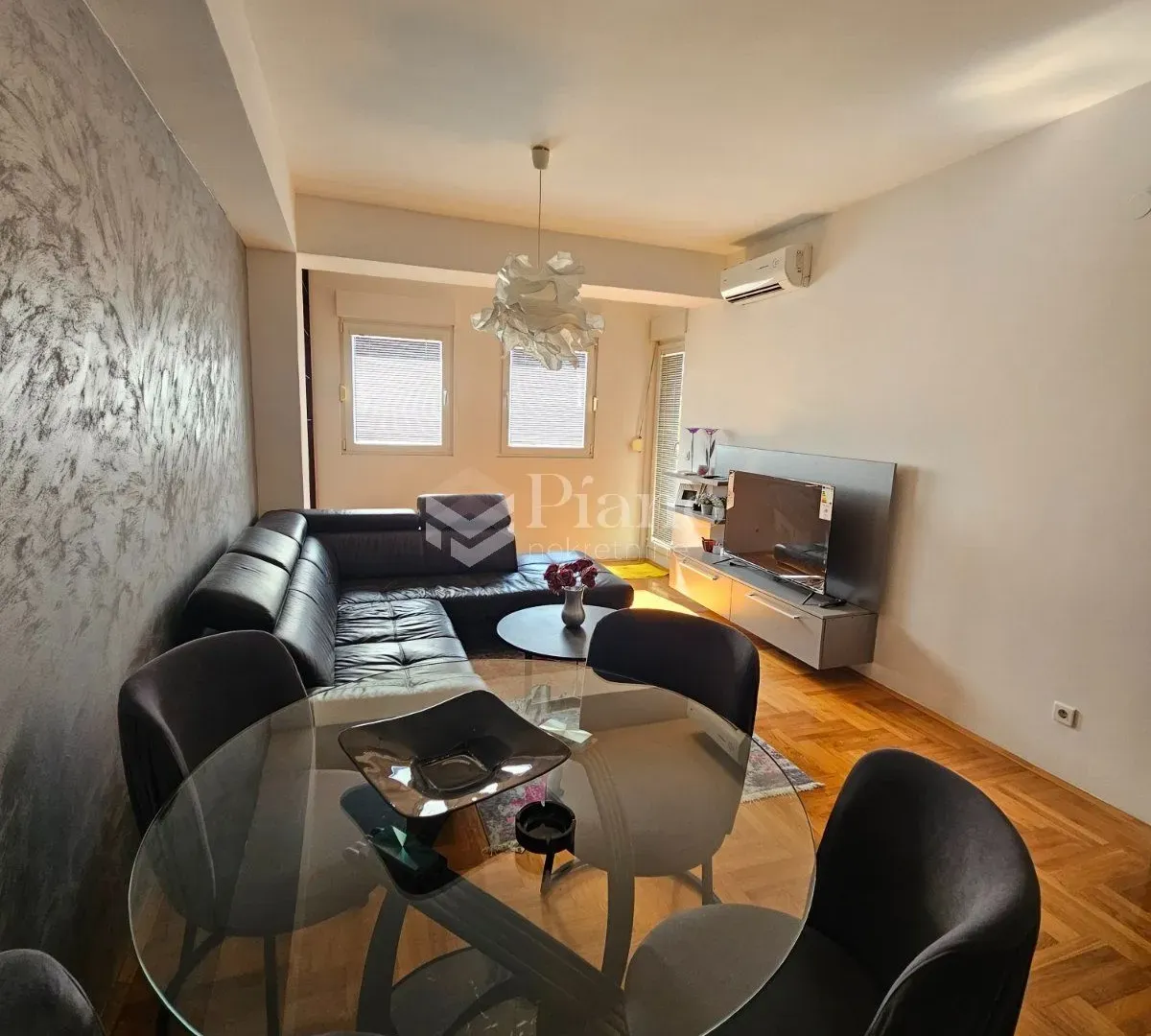 Rent, one bedroom apartment, 51m², City Kvart, Podgorica