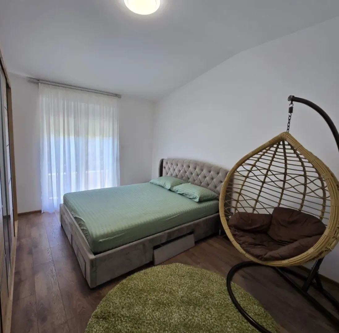 Rent, three bedroom apartment, 180m², Tološi, Podgorica