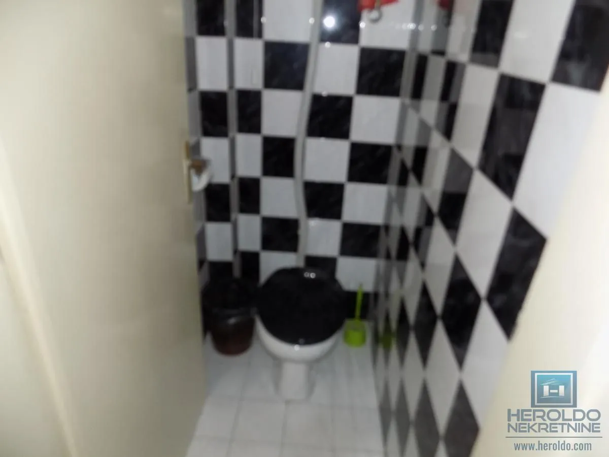 Sale, office space, 84m², Centar, Paraćin