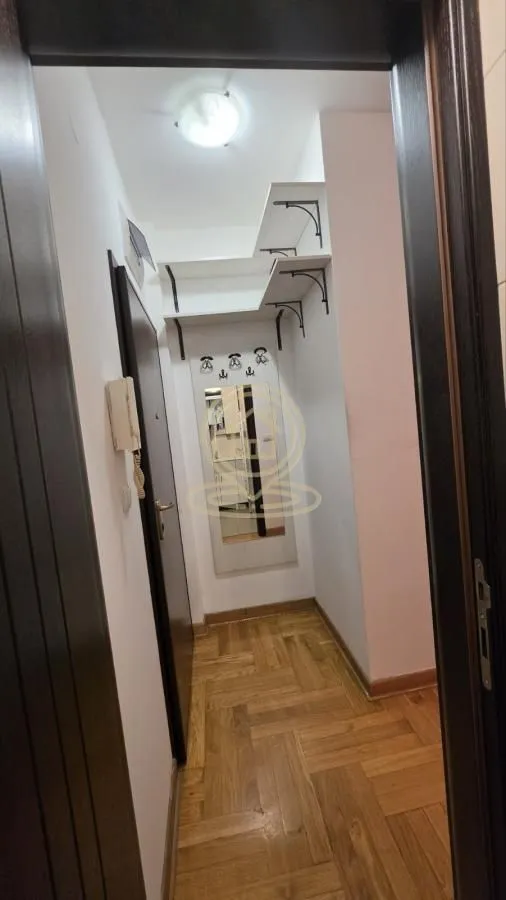 Prodaja, jednosoban stan, 32m², Lipov Lad, Zvezdara Sve Podlokacije