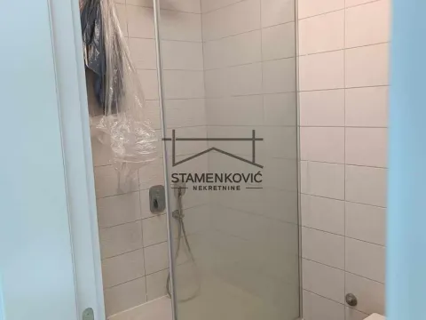 Prodaja, dvosoban stan, 57m², Blok 8, Petrovaradin - image 2