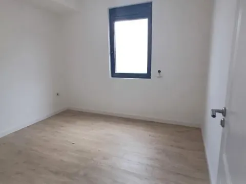 Sale, two bedroom apartment, 71m², Pinješ, Ulcinj - image 10