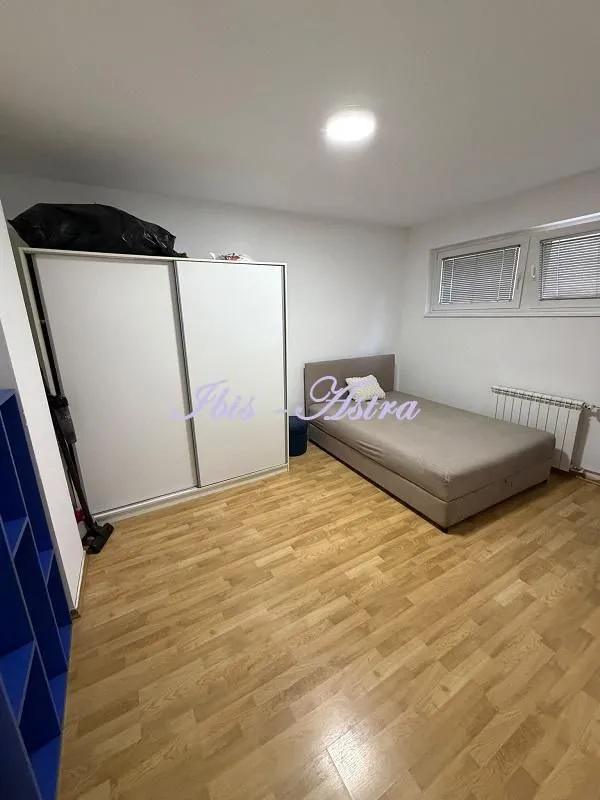 Izdavanje, dvosoban stan, 55m², Karaburma, Palilula Sve Podlokacije