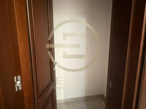 Izdavanje, stan, 116m², Socijalno, Novi Sad Sve Podlokacije - image 25