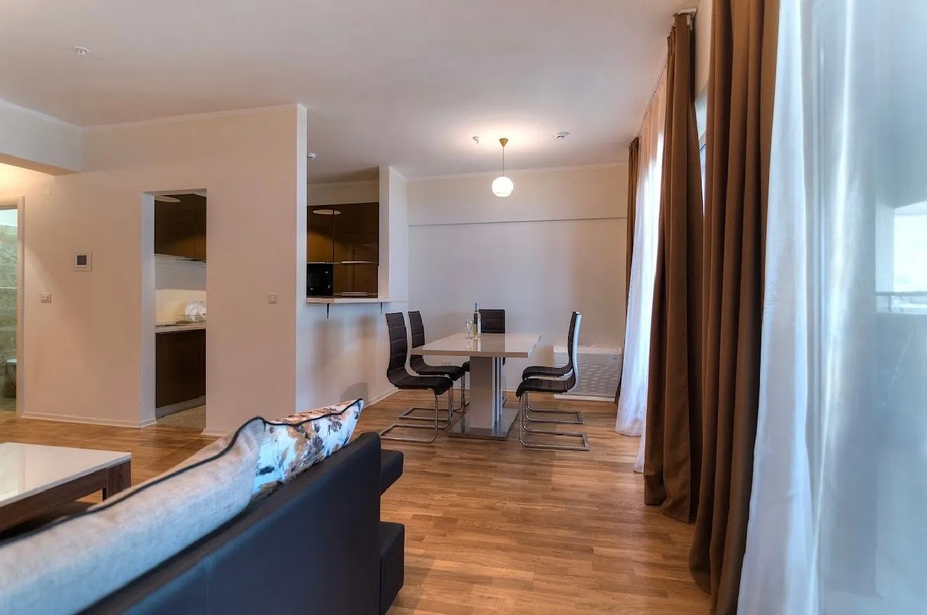 Prodaja, dvosoban stan, 82m², Zavala, Budva