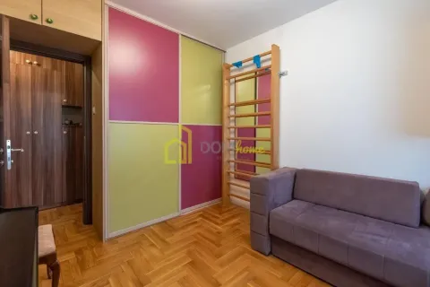 Rent, three bedroom apartment, 97m², Blok 9, Podgorica - image 9