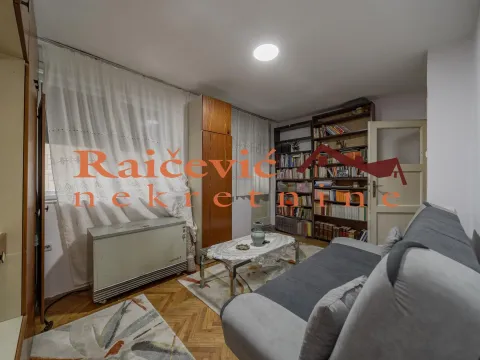 Sale, three bedroom apartment, 114m², Lion, Zvezdara Sve Podlokacije - image 12