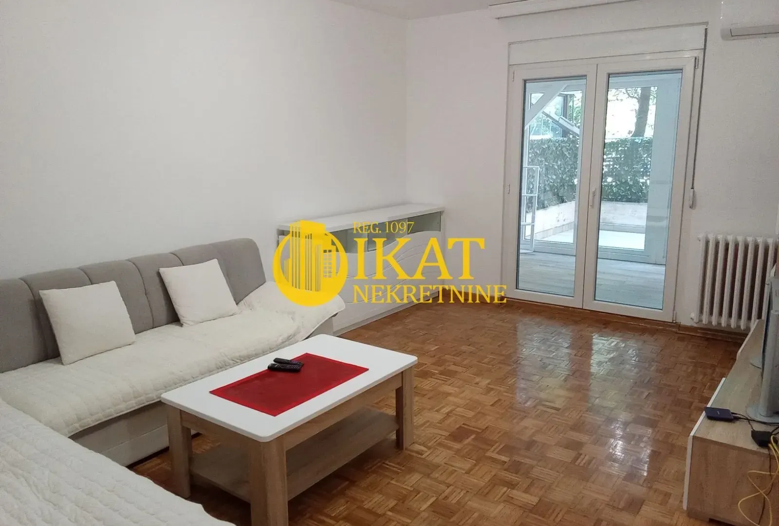 Izdavanje, trosoban stan, 84m², Bezanijska Kosa 1, Bežanijska Kosa Sve Podlokacije