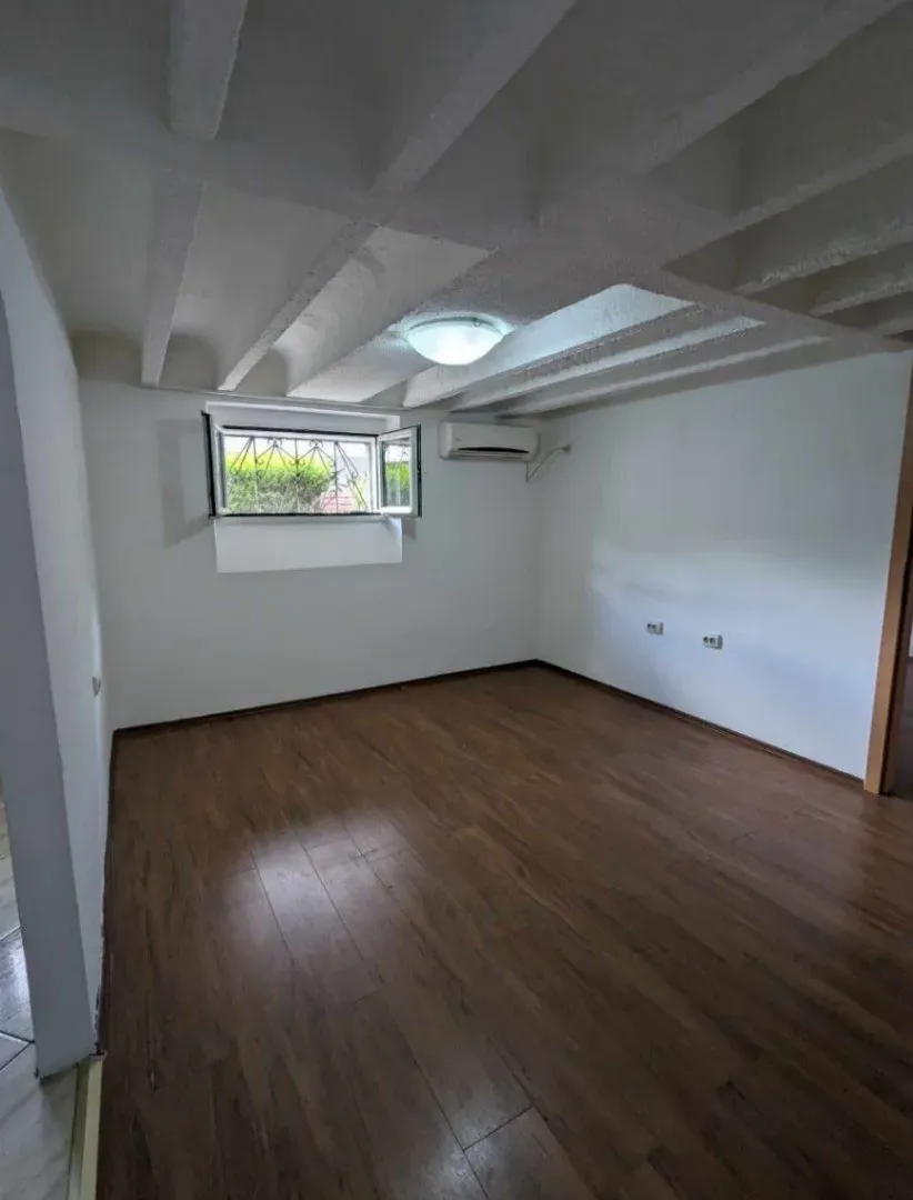 Prodaja, jednosoban stan, 40m², Centar, Podgorica