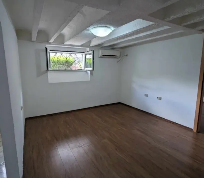 Prodaja, jednosoban stan, 40m², Centar, Podgorica