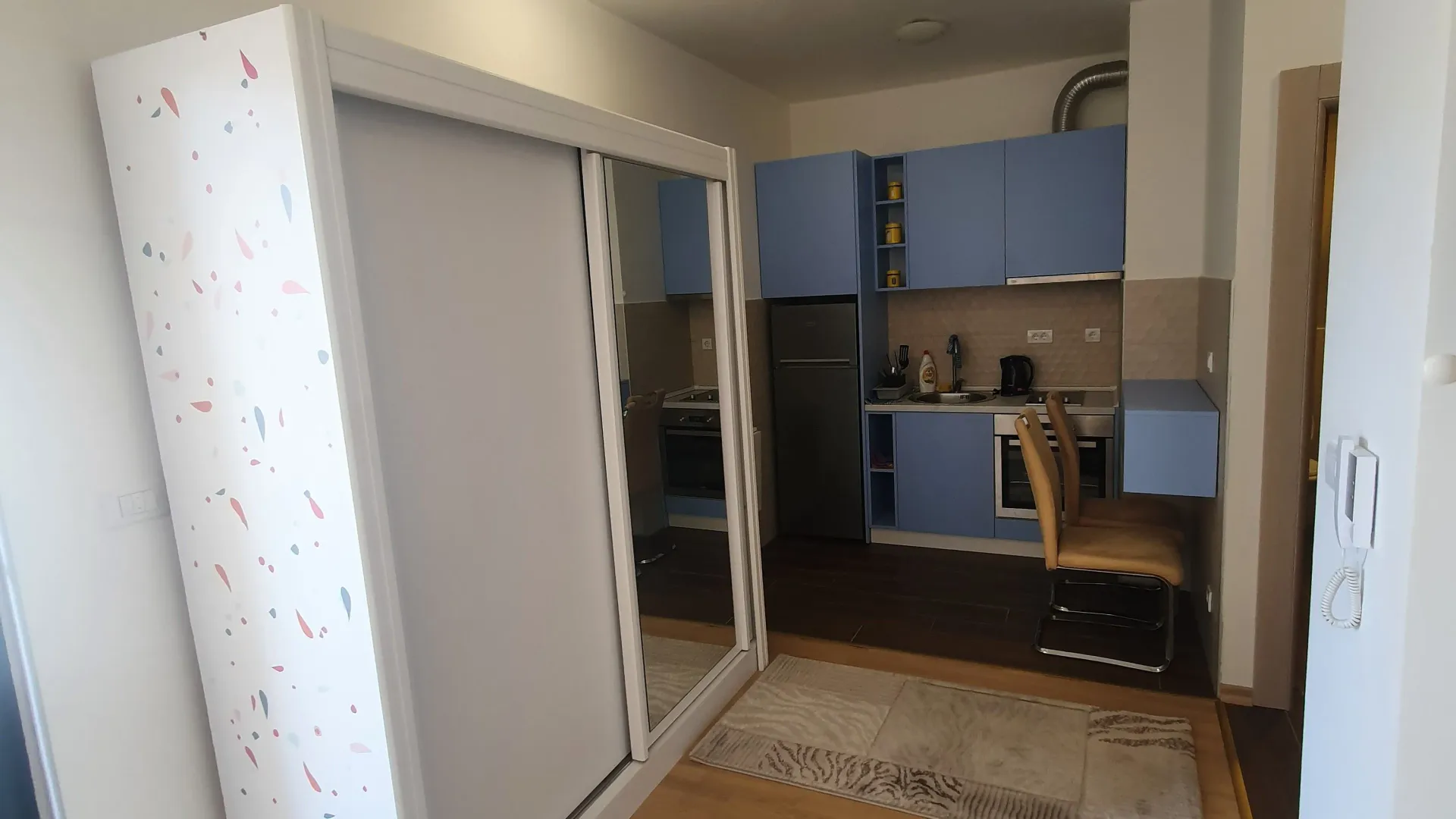 Sale, studio apartment, 30m², Pobrežje, Podgorica