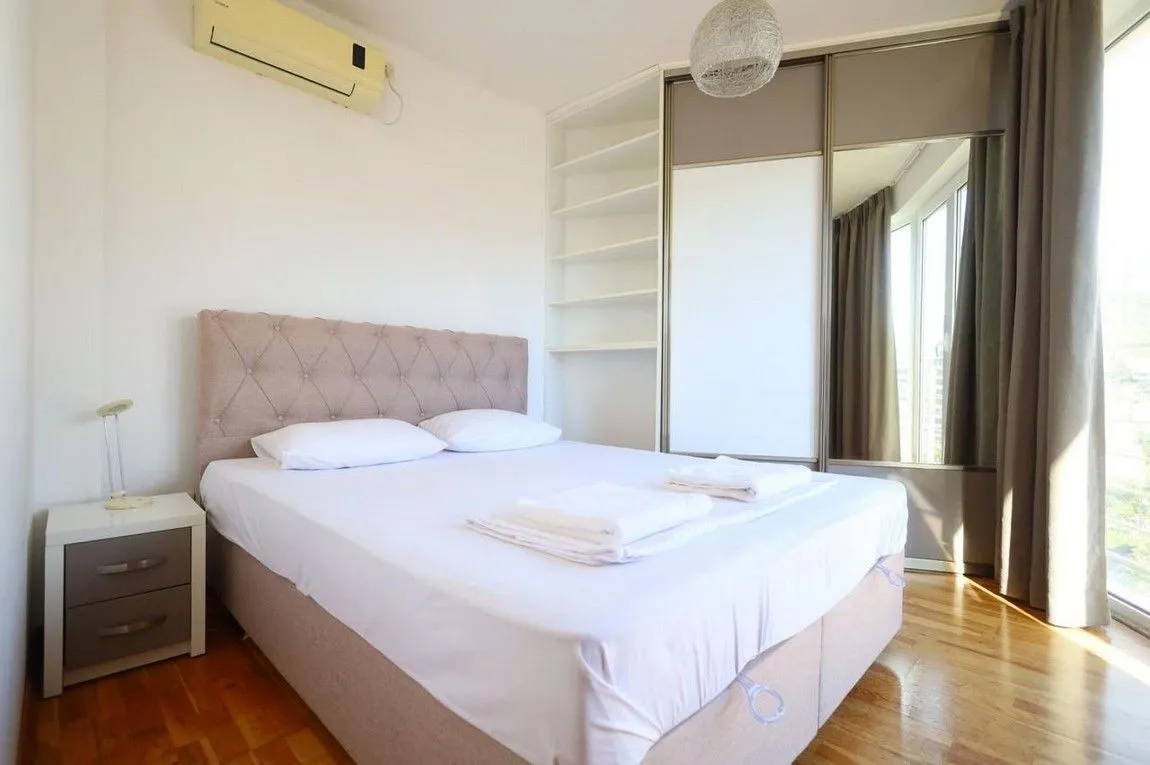 Prodaja, dvosoban stan, 49m², Centar, Budva
