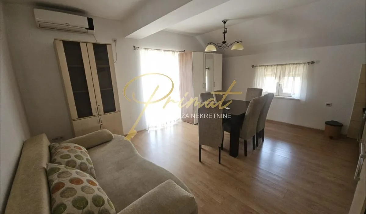 Rent, three bedroom apartment, 75m², Palilula Sve Podlokacije, Beograd