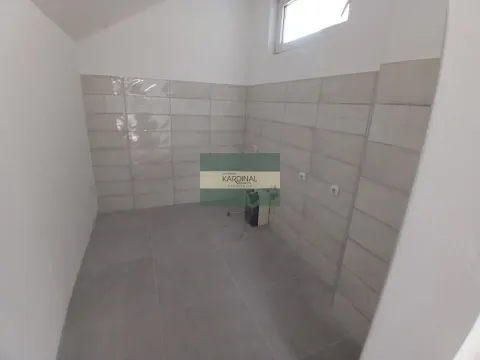 Prodaja, trosoban stan, 94m², Solaris, Jagodina - image 21