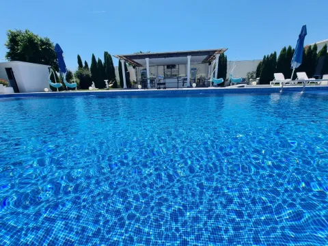 Daily-rent, two bedroom apartment, 120m², Briska Gora, Ulcinj - image 11