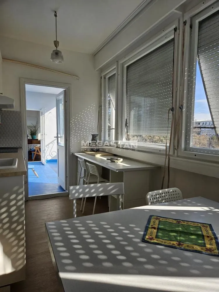 Rent, three bedroom apartment, 75m², Zvezdara Sve Podlokacije, Beograd