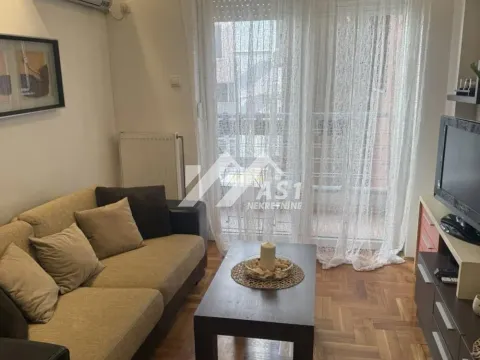 Rent, one bedroom apartment, 38m², Grbavica, Novi Sad Sve Podlokacije - image 2