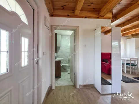 Prodaja, kuća, 62m², Borje, Žabljak - image 16