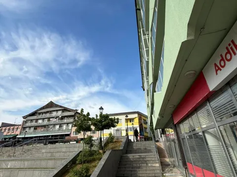 Rent, office space, 88m², Pljevlja, Crna Gora - image 7