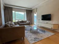 Izdavanje, dvosoban stan, 90m², Tree cane, Budva - image 12