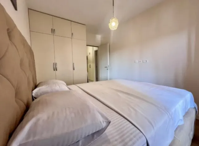 Prodaja, jednosoban stan, 53m², Central Point, Podgorica