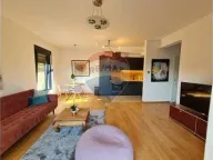 Izdavanje, dvosoban stan, 69m², Budva, Crna Gora - image 2